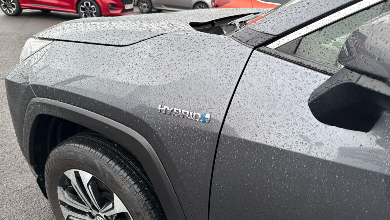 Toyota RAV4 2.5 VVT-i Hybrid Design 5dr CVT 2WD Hybrid Estate